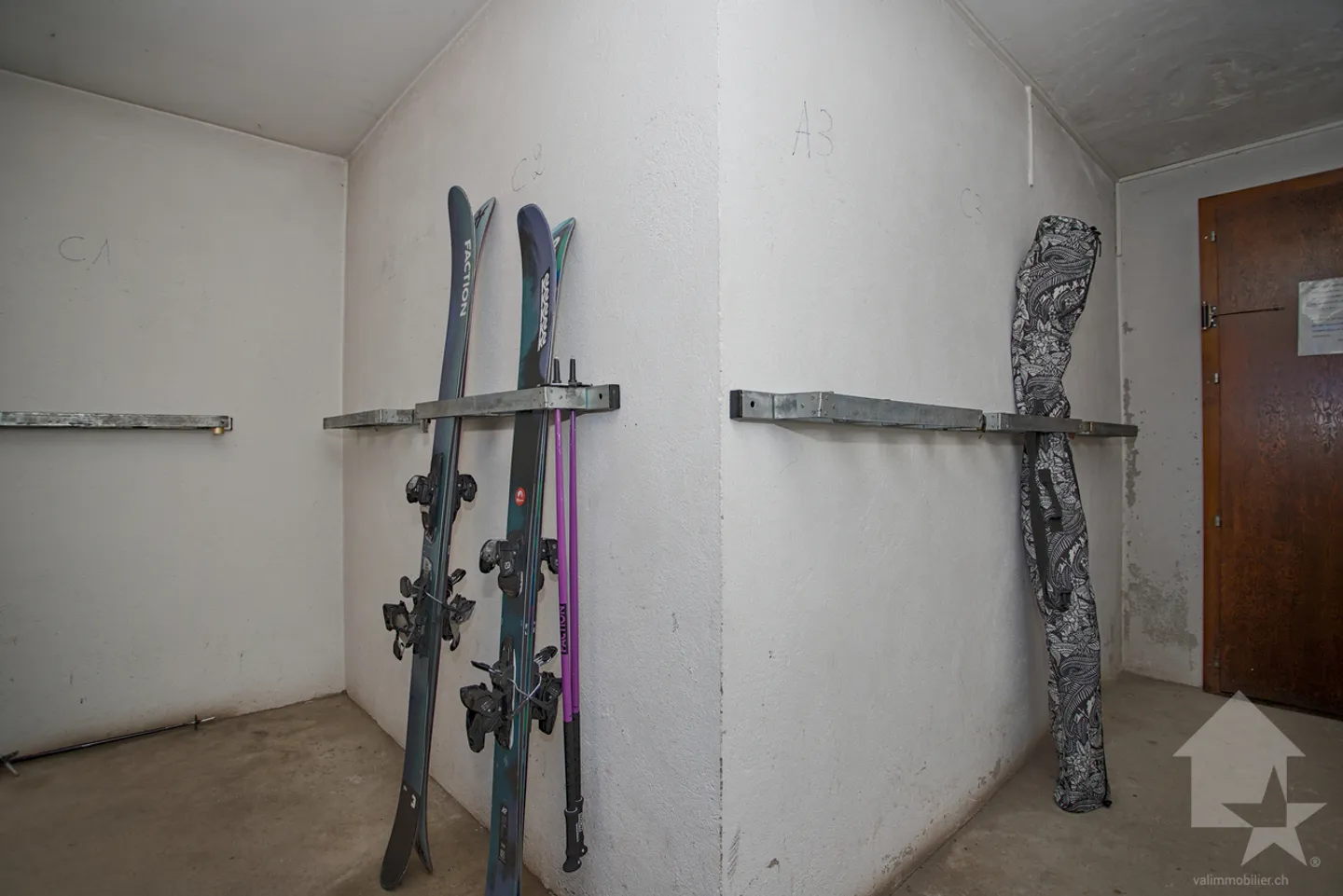 Stunning corner apartment 4.5 rooms, 101 m2, close to the ski slope - Photo 22 of 25