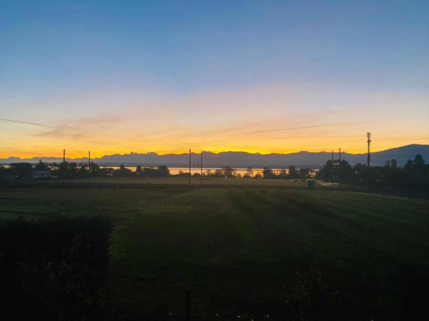 Semi-Detached House 6 Rooms - Photo 6 of 13