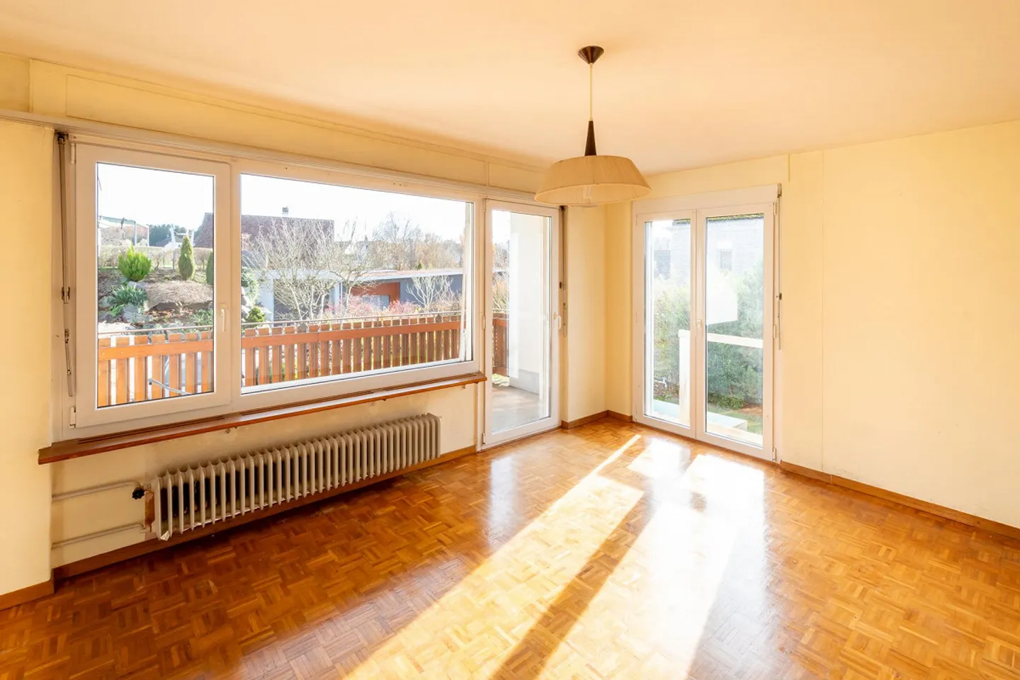 Detached single-family house in a family-friendly location - Photo 5 of 16