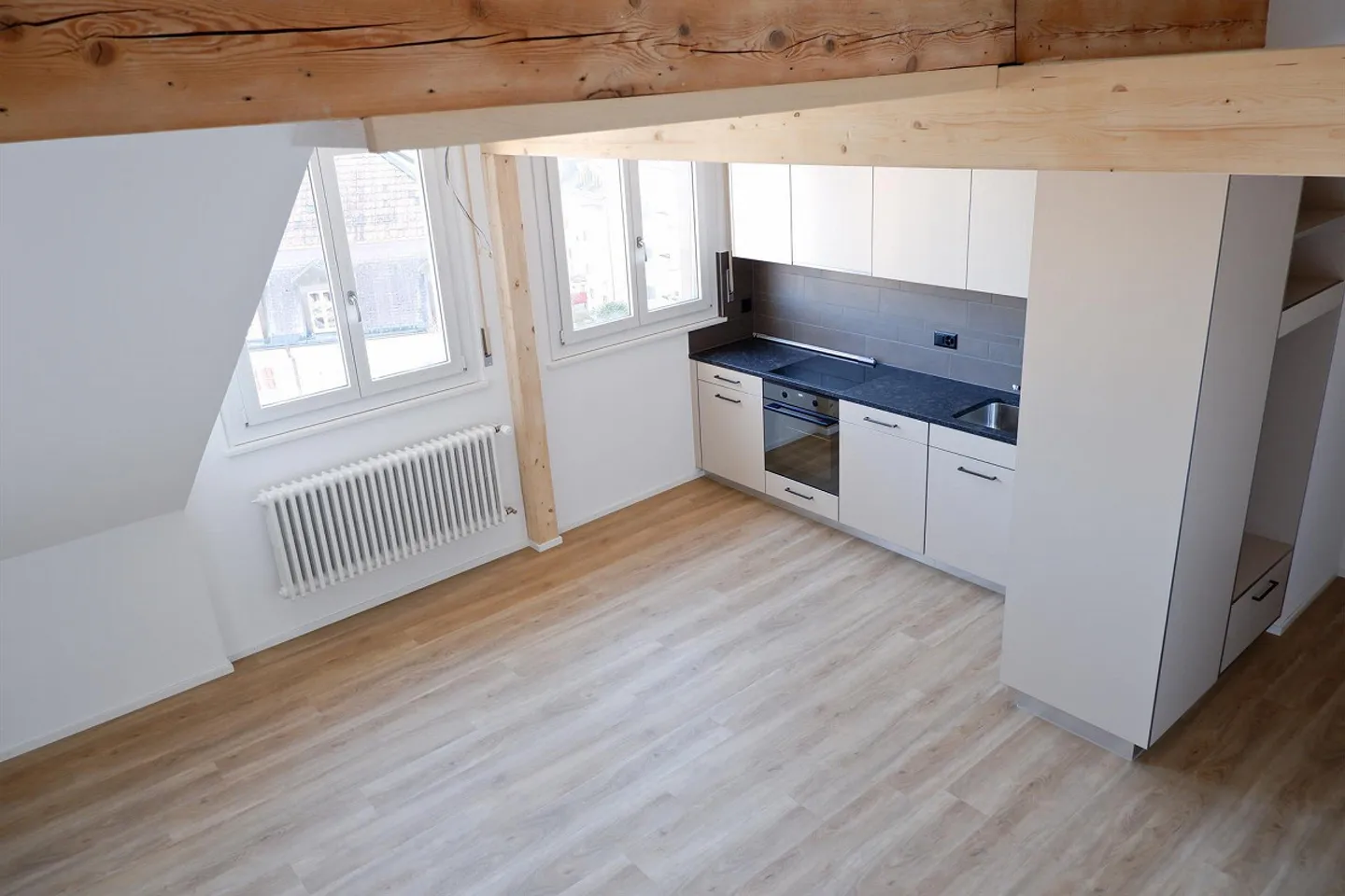 Appartement sous les toits lumineux à Breitsch - Photo 1 sur 10