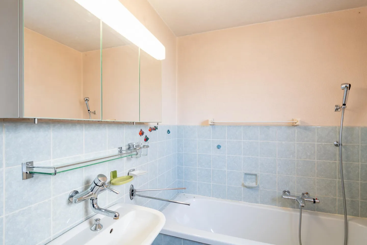 Detached single-family house in a family-friendly location - Photo 9 of 16