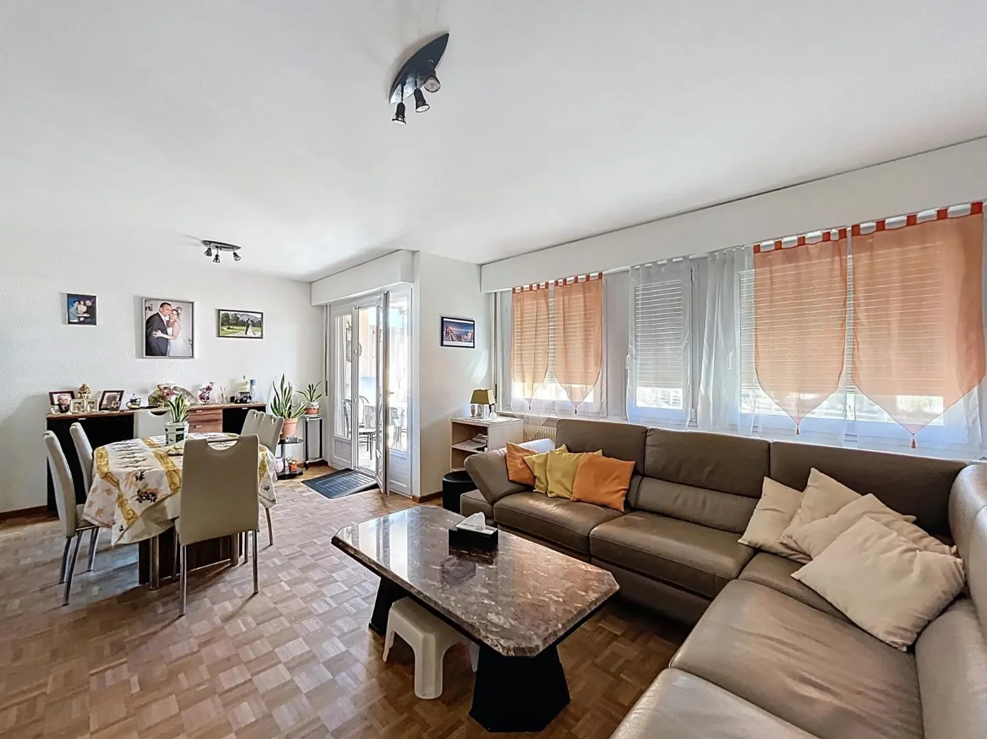 Appartement spacieux avec balcon - Photo 1 sur 12