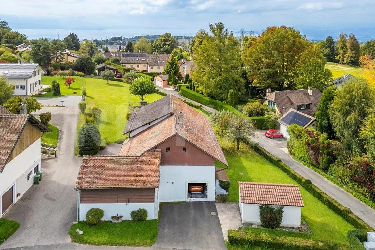 An den Toren von Lausanne, Bauernhof und Annex mit hohem Potenzial - Foto 2 von 13