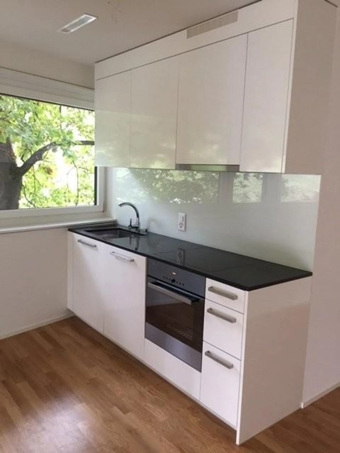 Urban wohnen in Zürich-Höngg - Foto 2 von 10