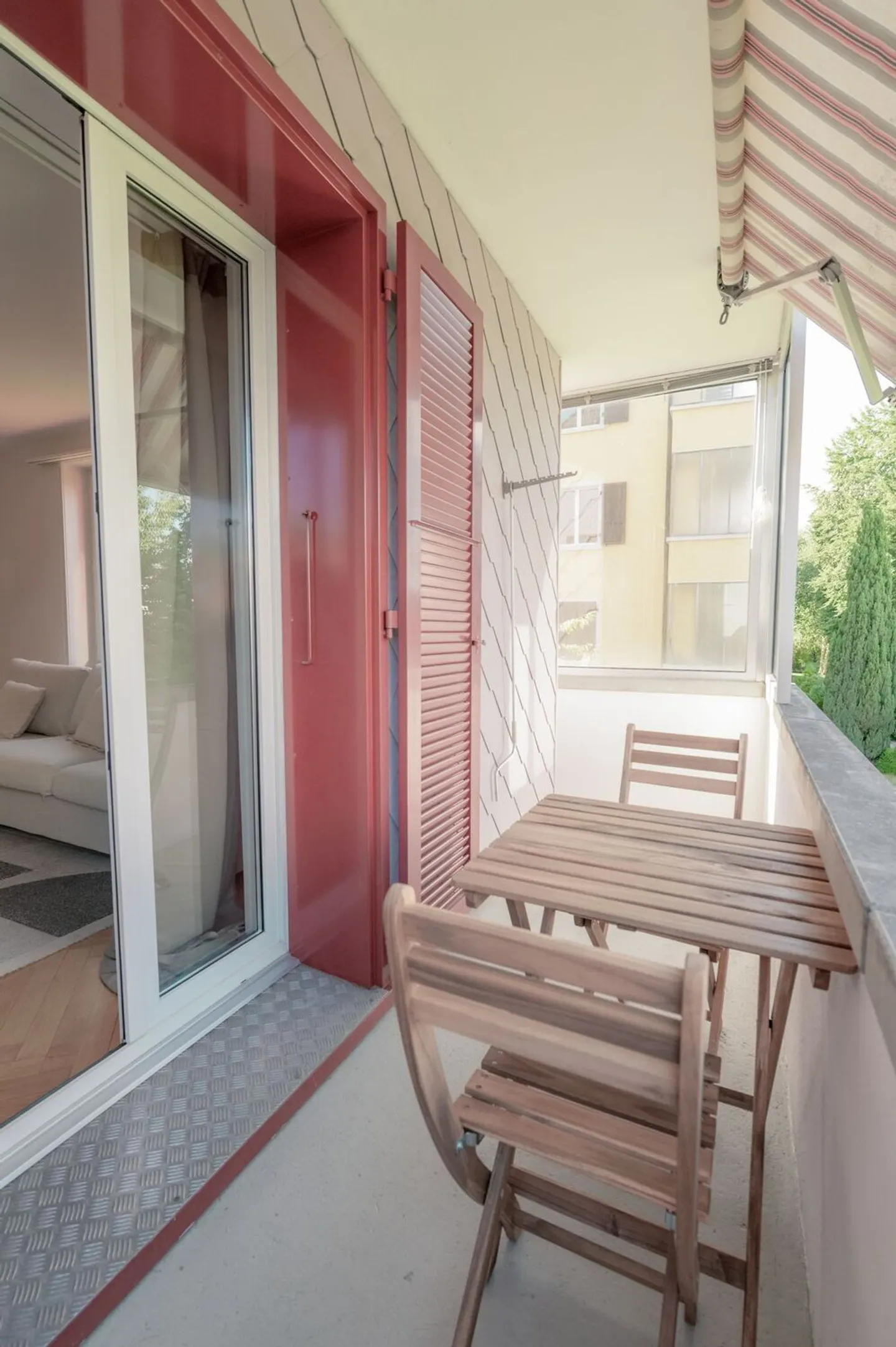 Cozy Design Apartment in Liebefeld - Photo 7 of 8