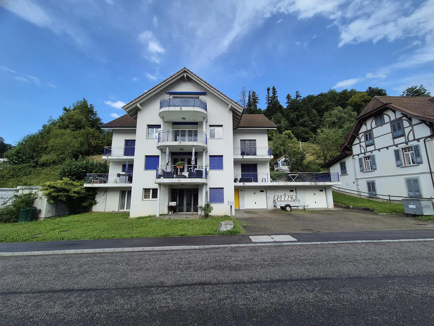 Newly renovated spacious 5.5 room apartment, 138 m2, 1st floor - Photo 4 of 4