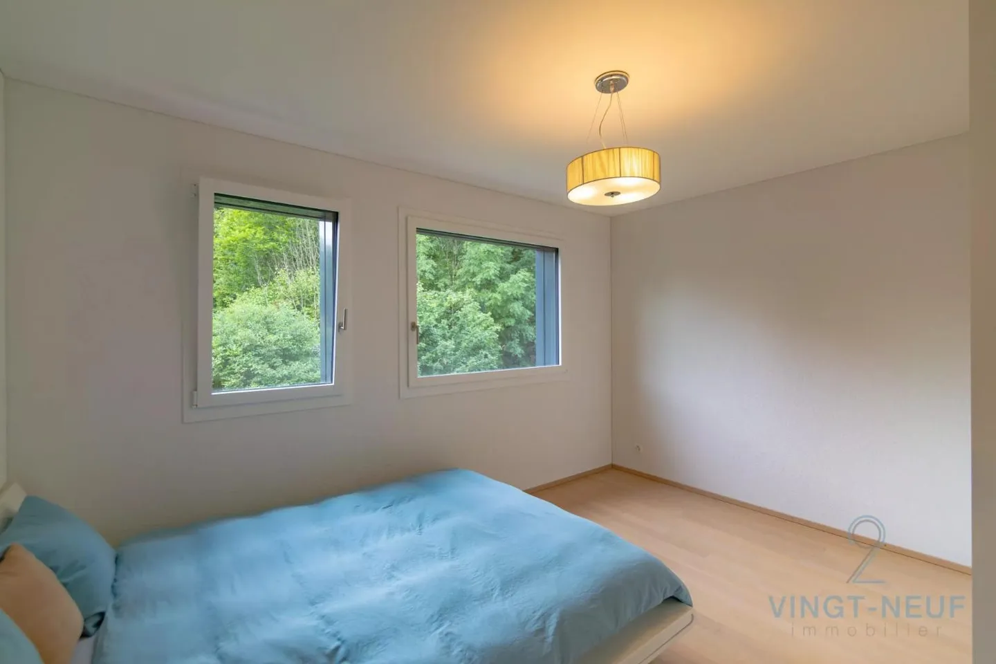 Idéal pour une famille - Maison HPE de 5 pièces avec jardin - Photo 8 sur 13