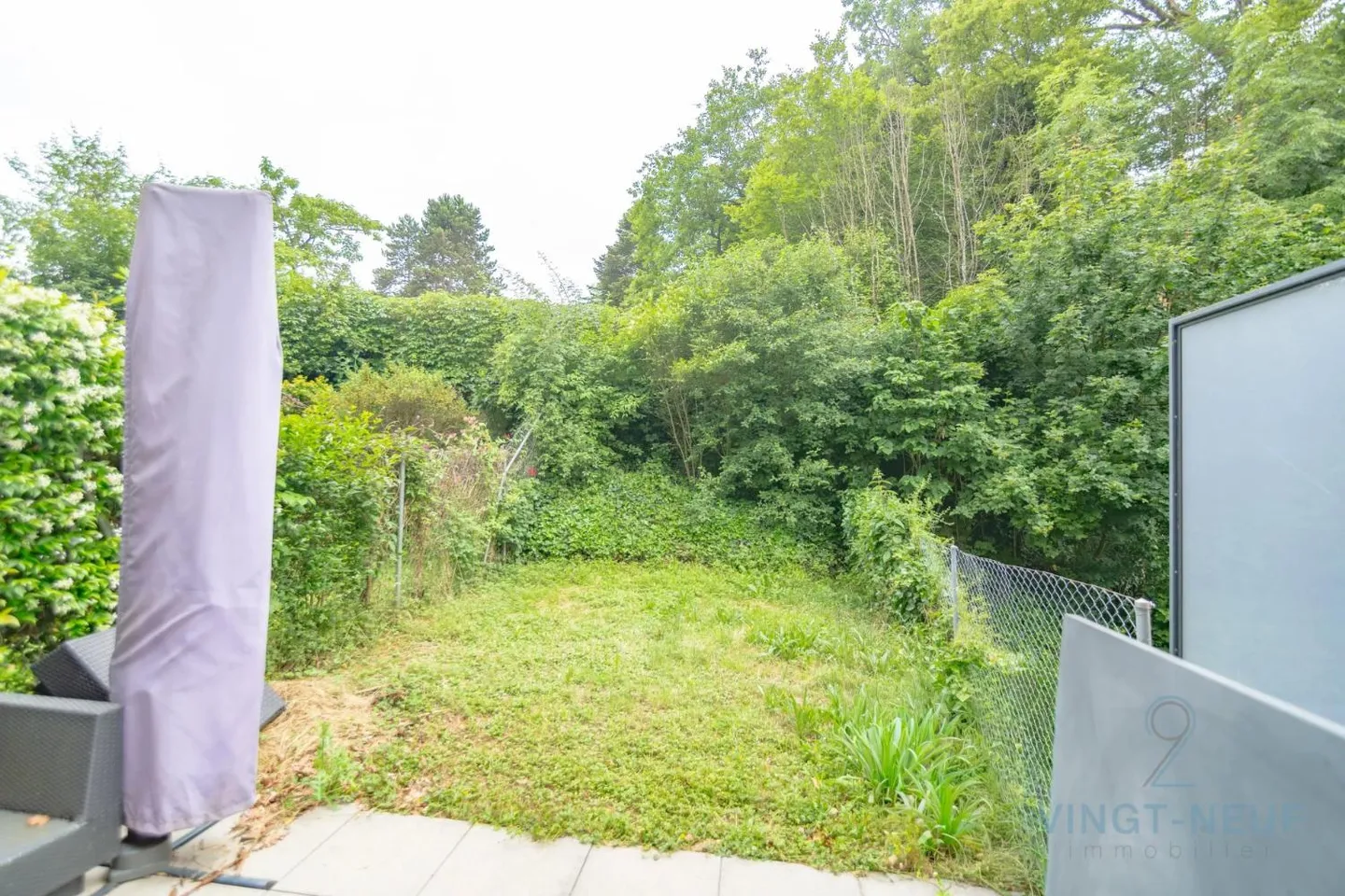 Idéal pour une famille - Maison HPE de 5 pièces avec jardin - Photo 12 sur 13