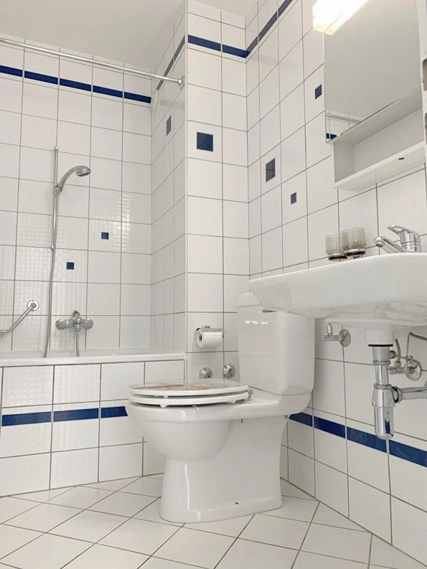 Appartement spacieux 2.5 pièces - Photo 6 sur 9