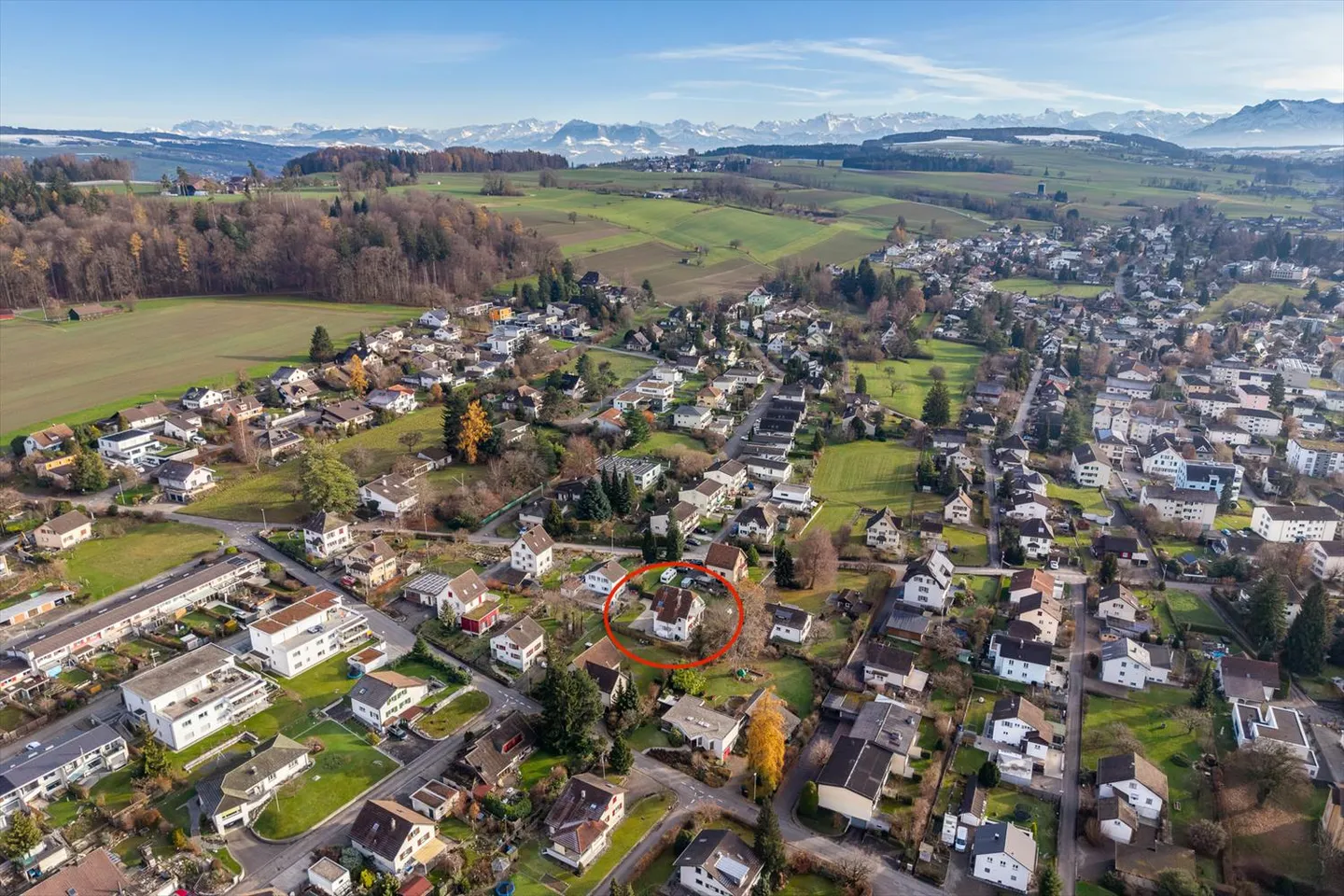 Casa 1-2 famiglie in posizione molto tranquilla in un quartiere residenziale popolare - Foto 6 di 13