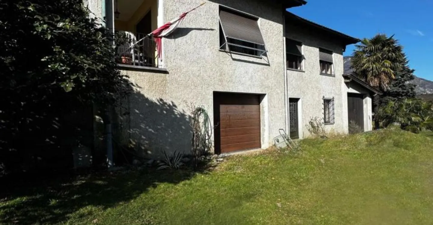 Maison à vendre à Iragna avec terrain constructible - Foto 4 von 8