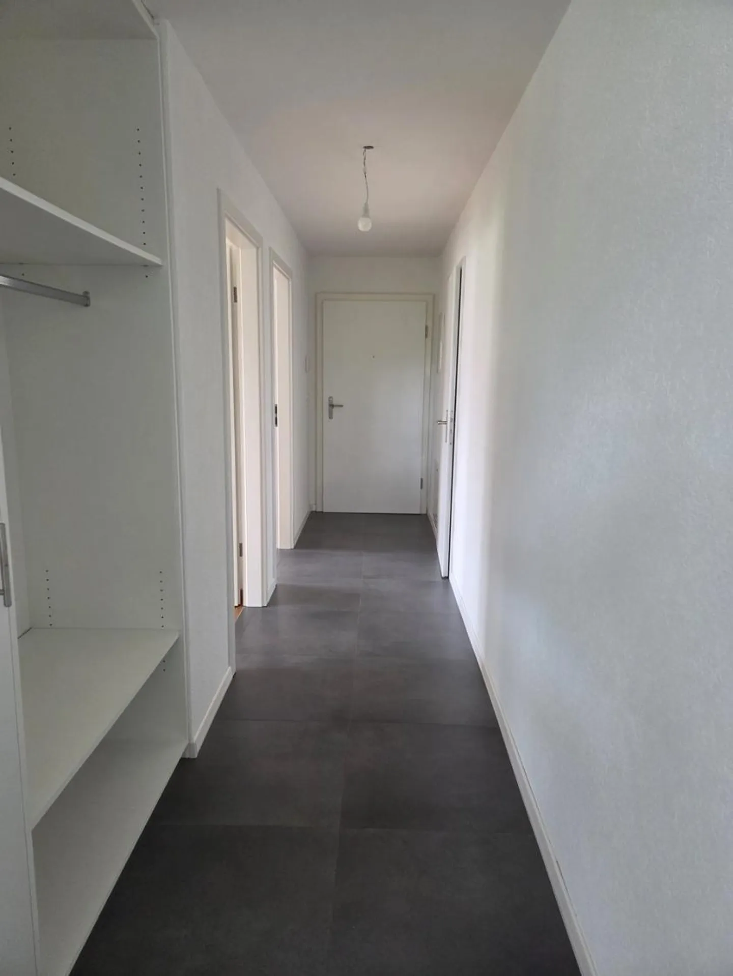 Appartamento al piano terra con terrazza - Foto 4 di 10