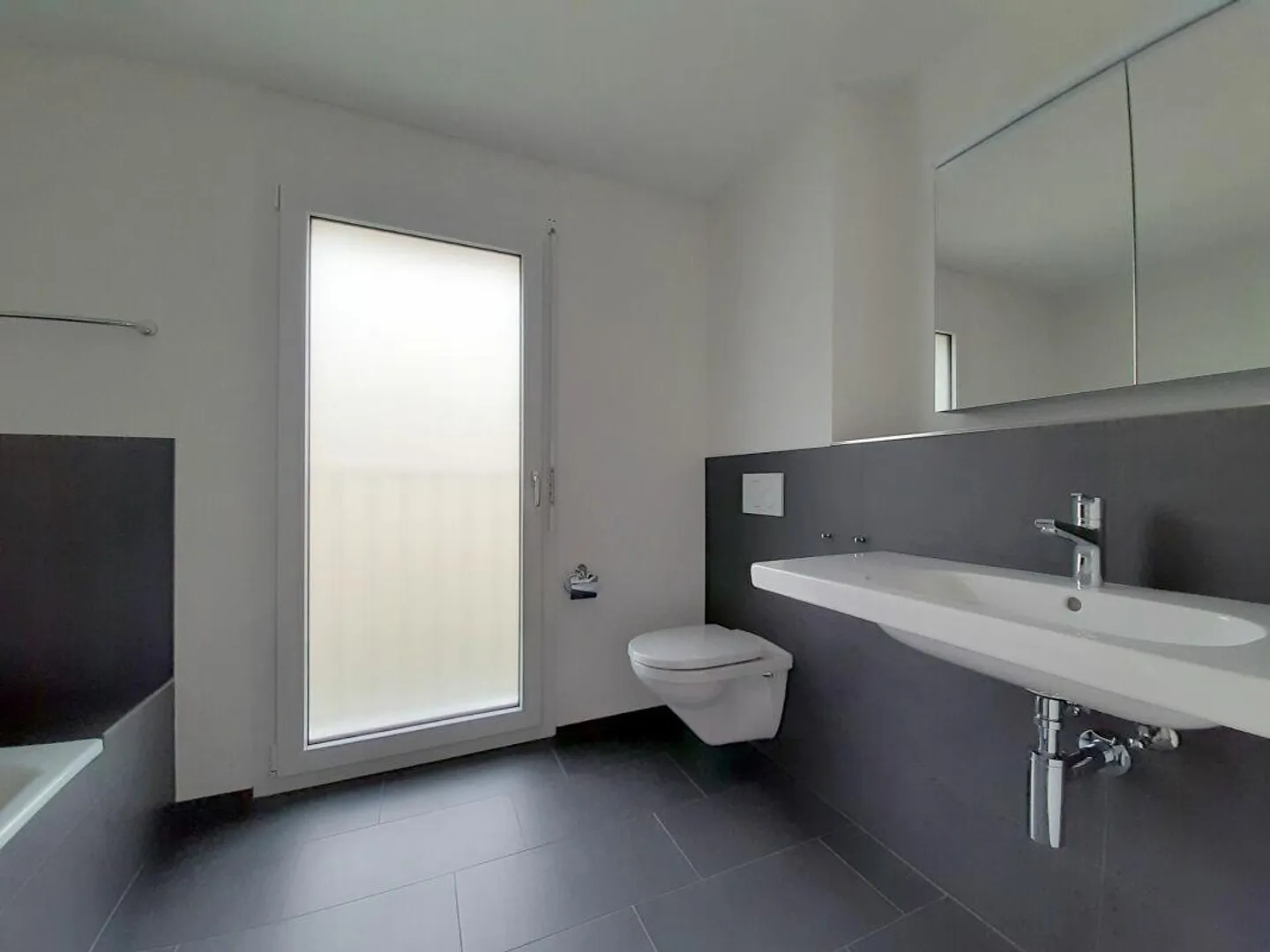 Modern 3.5-room apartment - Photo 5 of 6