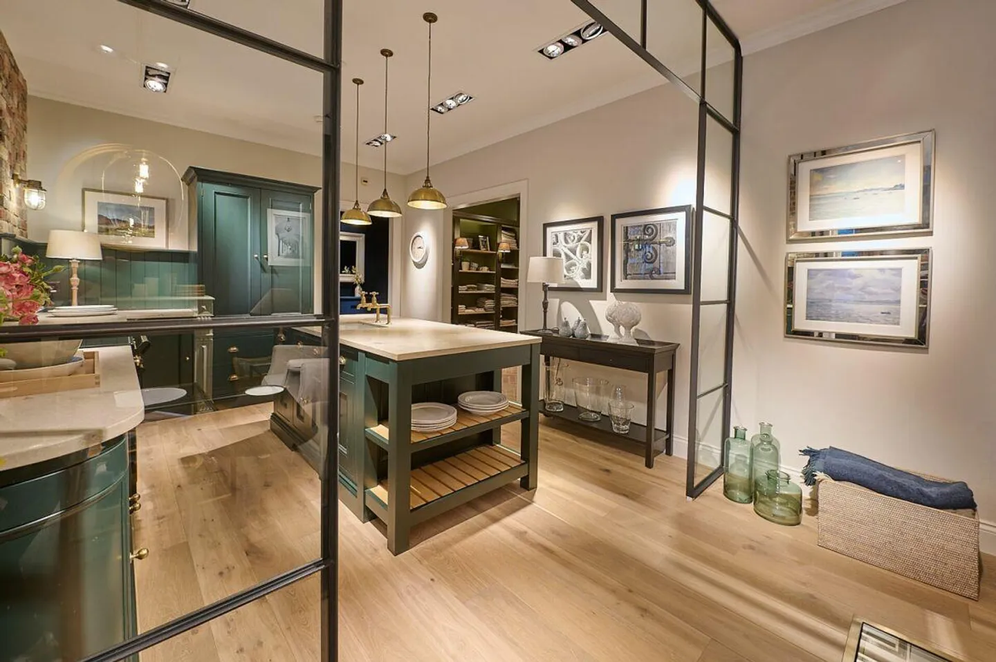 Attractive Retail Space on the Ground Floor - Photo 7 of 10