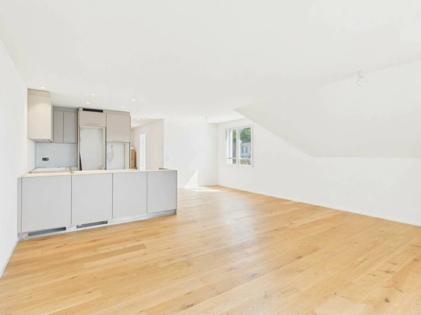 New Building - First Occupancy / 4½-Room Maisonette Apartment Top Floor - Photo 2 of 13