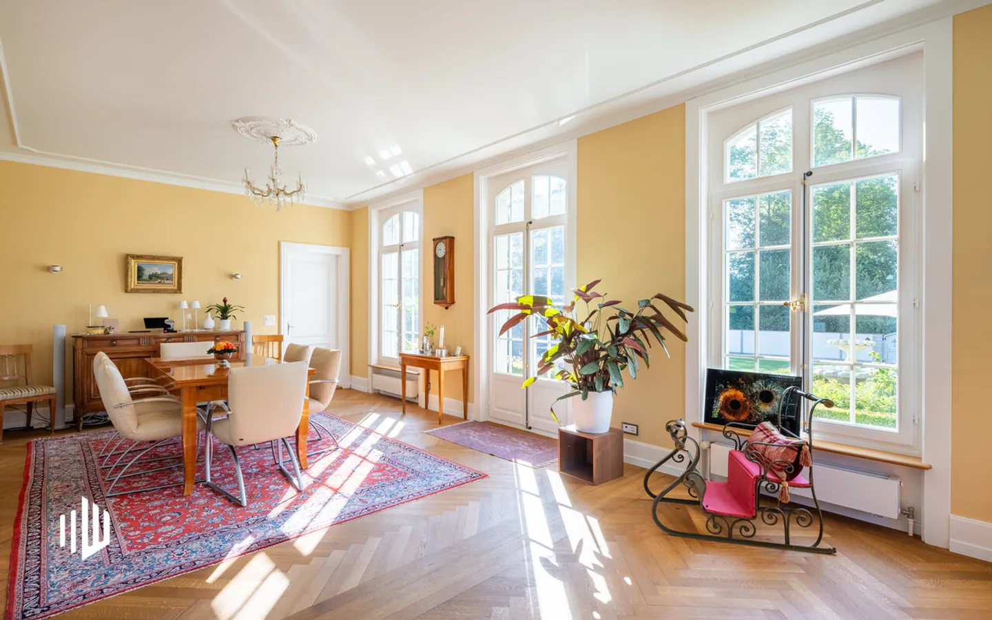 ImmoWyss - Villa neobarocca con dipendenza, padiglione e accesso al lago - Foto 3 di 12