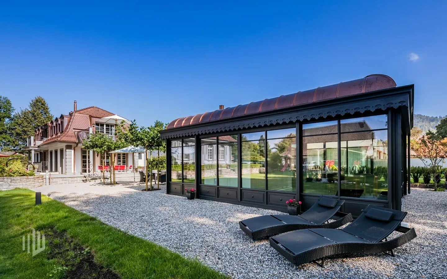 ImmoWyss - Villa neobarocca con dipendenza, padiglione e accesso al lago - Foto 9 di 12