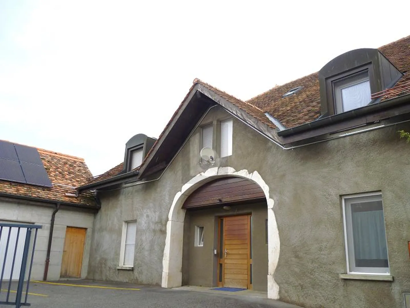 POUR INVESTISSEUR, RENDEMENT NET 3% - Photo 2 sur 6