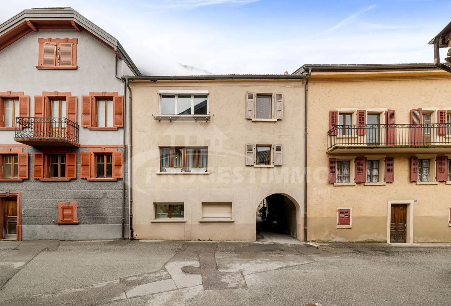 APPARTEMENT DE 4 PIÈCES AVEC GRANDE DE 115 M2 AU SOL - Photo 14 sur 16