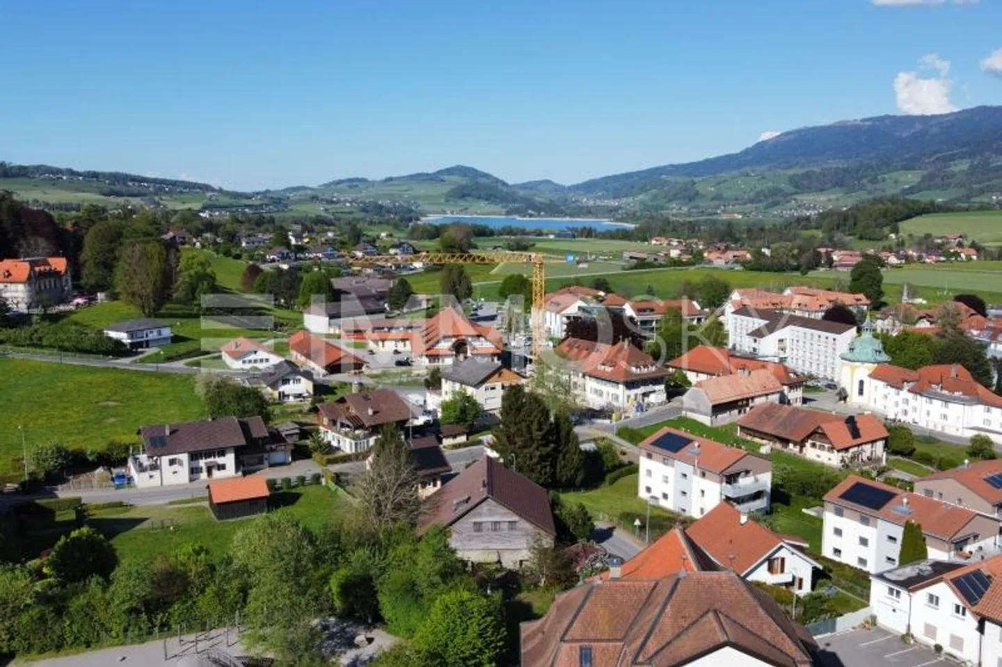 Maison individuelle à seulement 7 minutes de Bulle ! - Photo 1 sur 7
