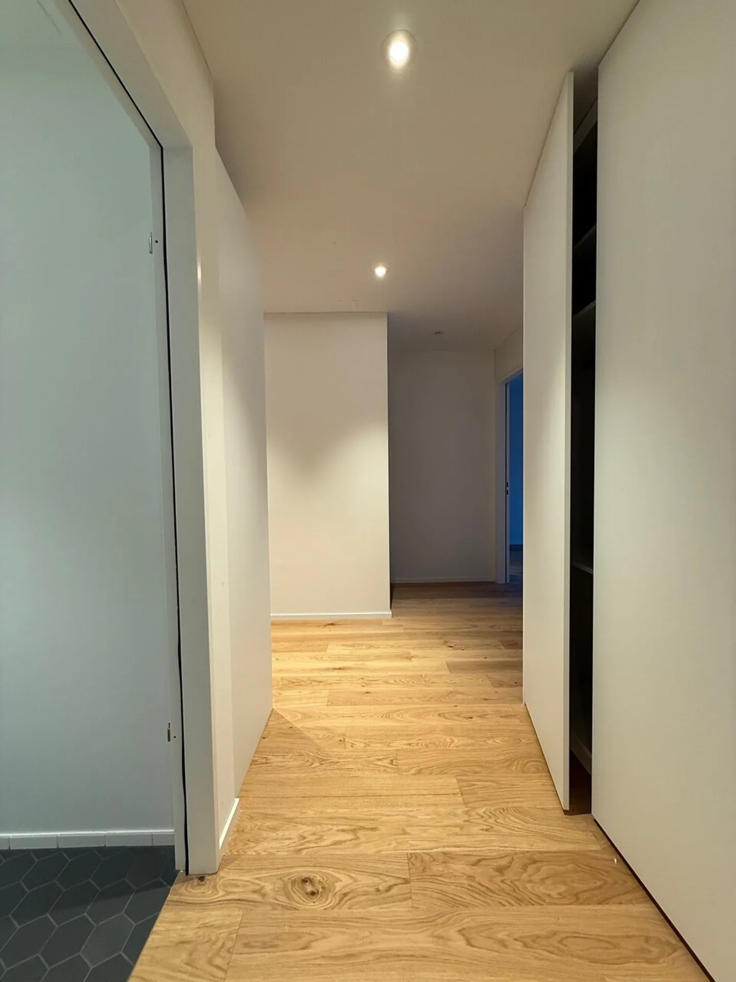 Komfortables Wohnen mit Balkon &amp; ÖV-Anschluss - Neubauwohnung  - Foto 6 von 12