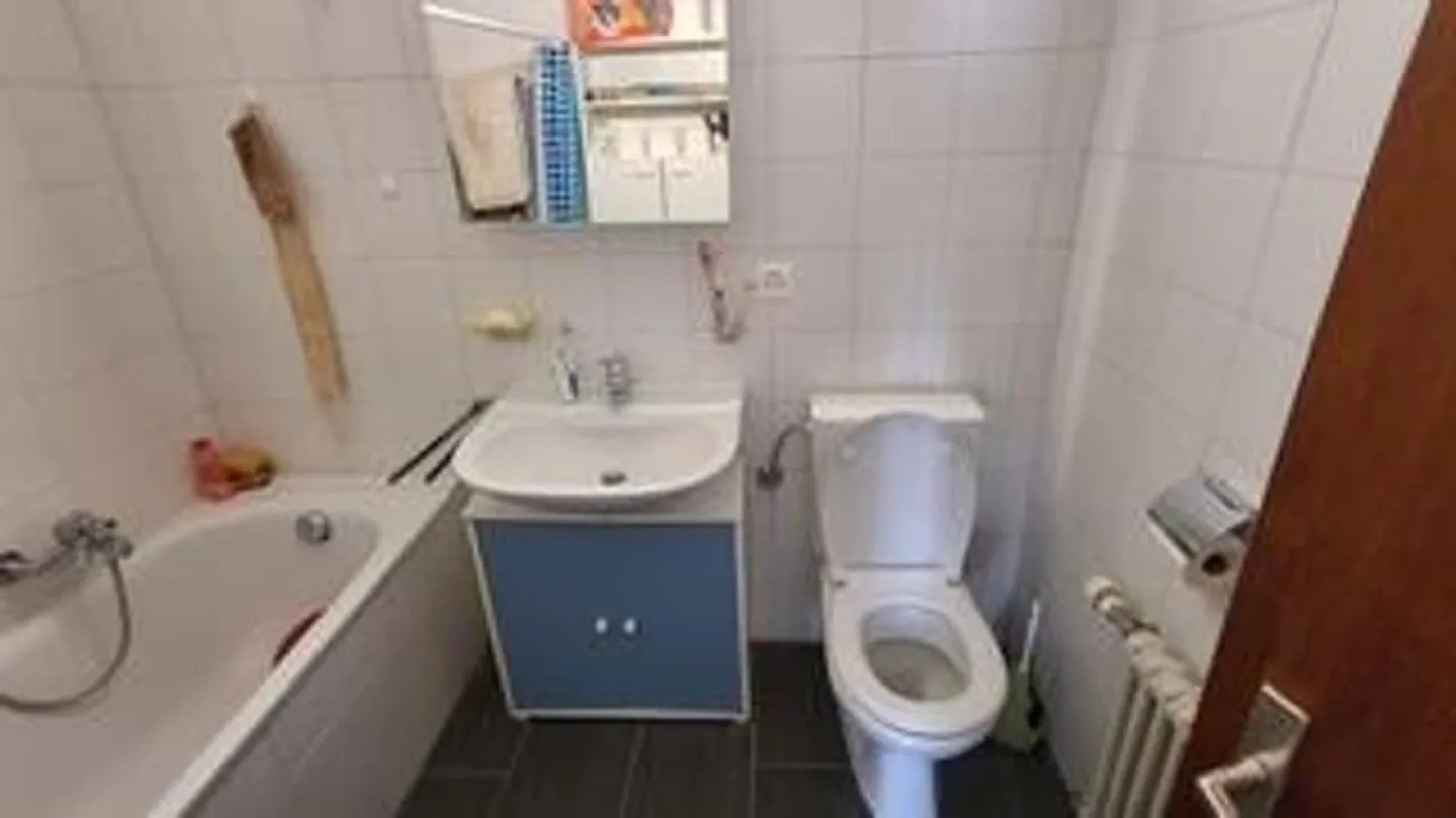 For rent 3.5 room apartment in the city center of Sion at Rue de Lausanne 61 - Photo 6 of 8