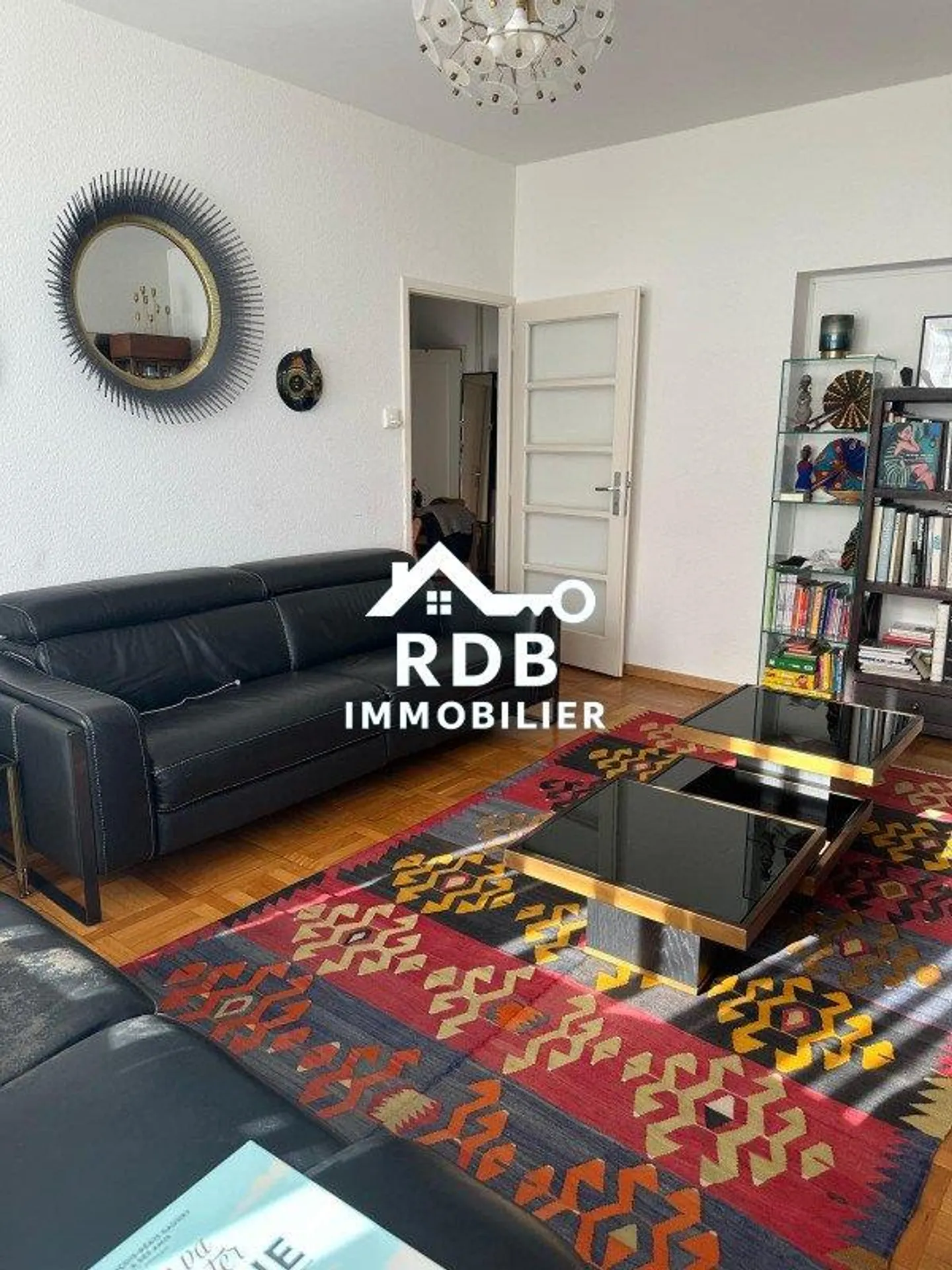 3.5-room apartment on the 6th floor located in Geneva 1206 - Photo 3 of 12