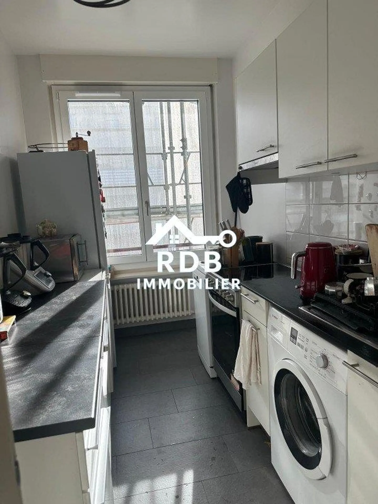 3.5-room apartment on the 6th floor located in Geneva 1206 - Photo 6 of 12