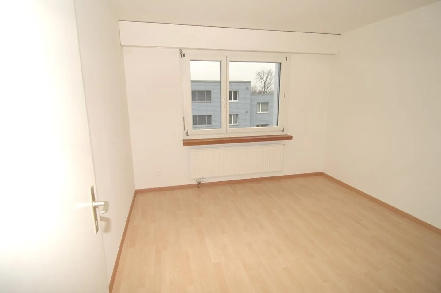 Charmant appartement 2.5 pièces - Photo 3 sur 5