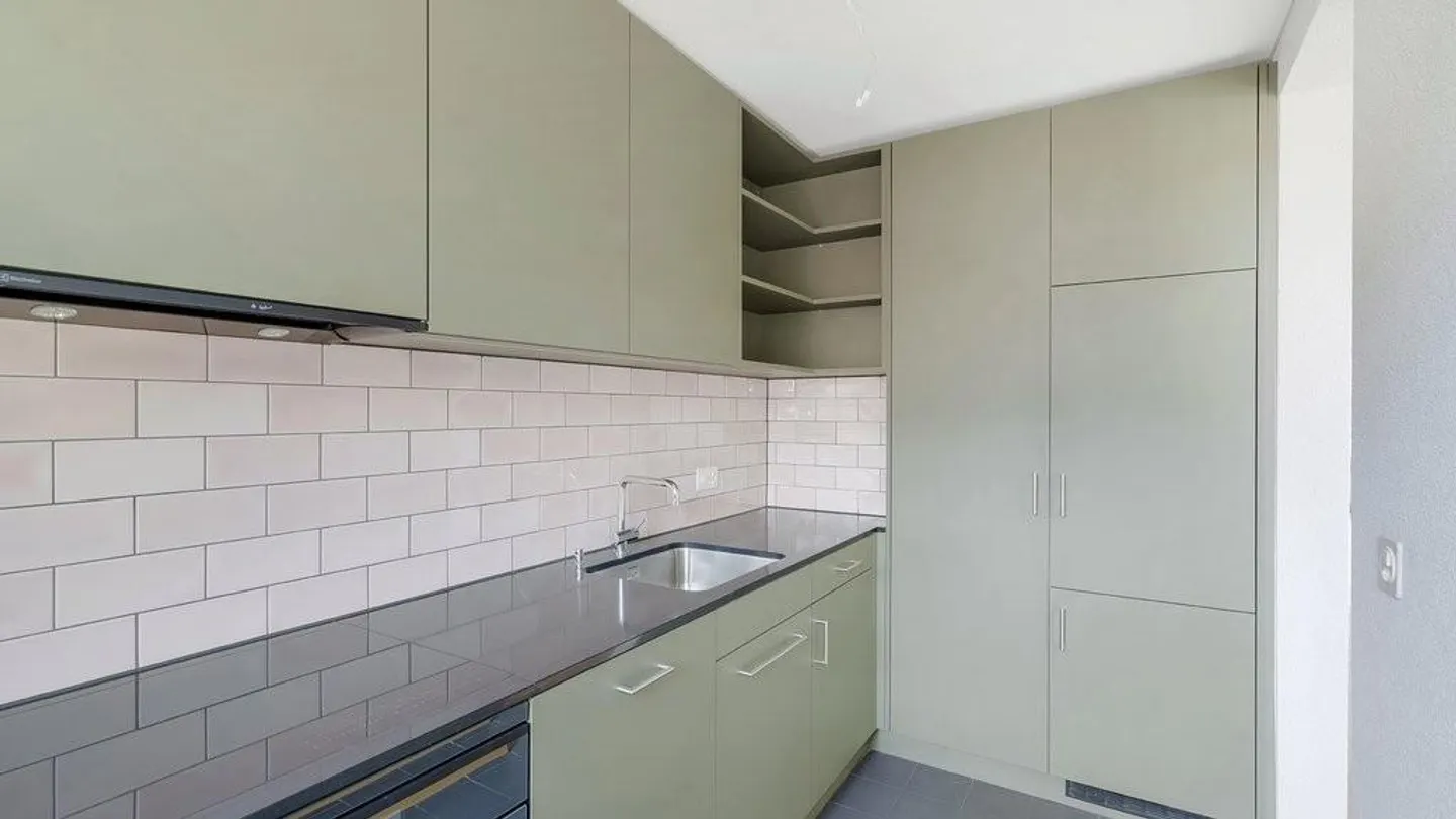 RENT WITHOUT DEPOSIT - First occupancy after renovation - Photo 2 of 8