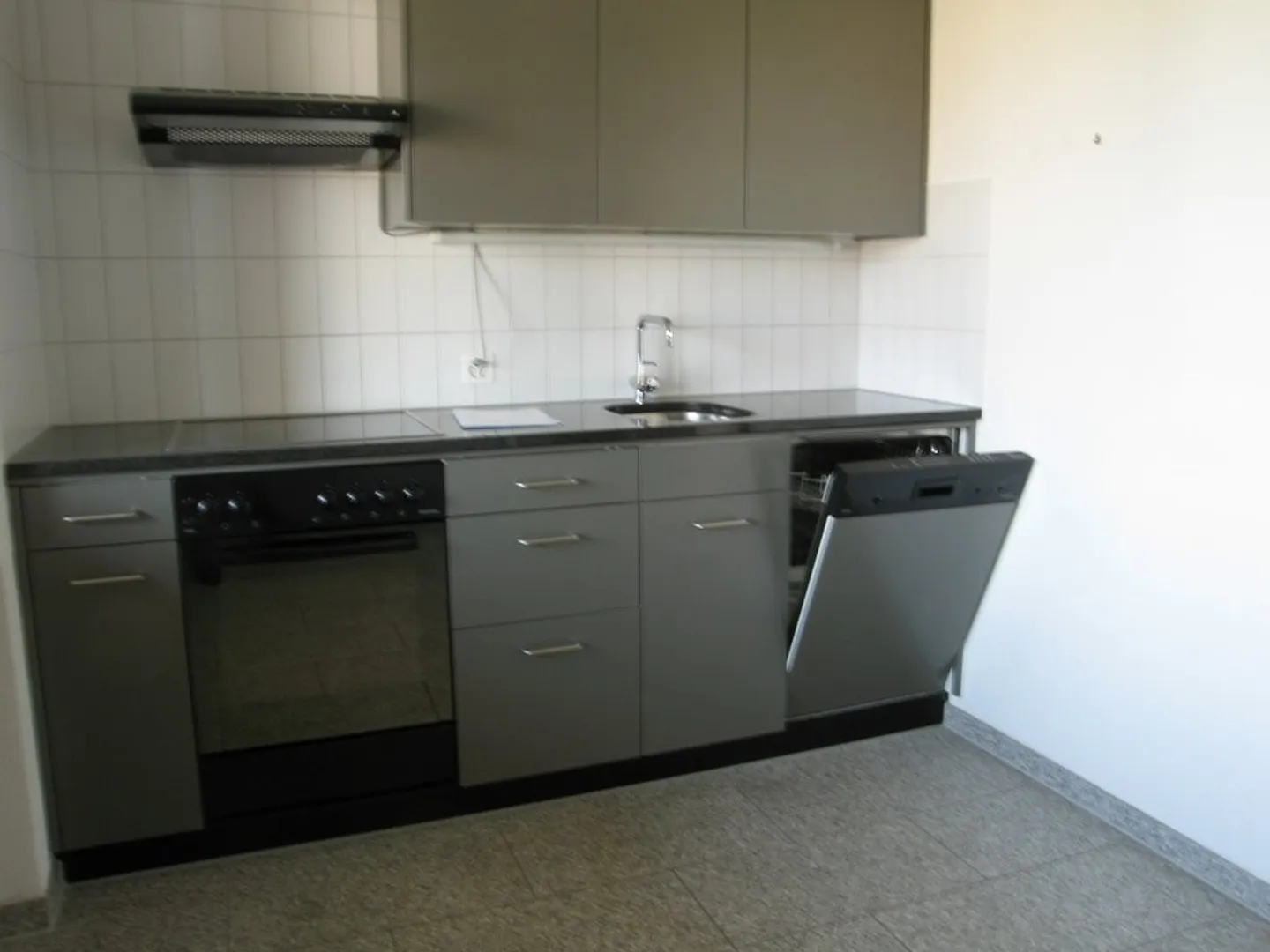 Charmant appartement 2.5 pièces - Photo 4 sur 5
