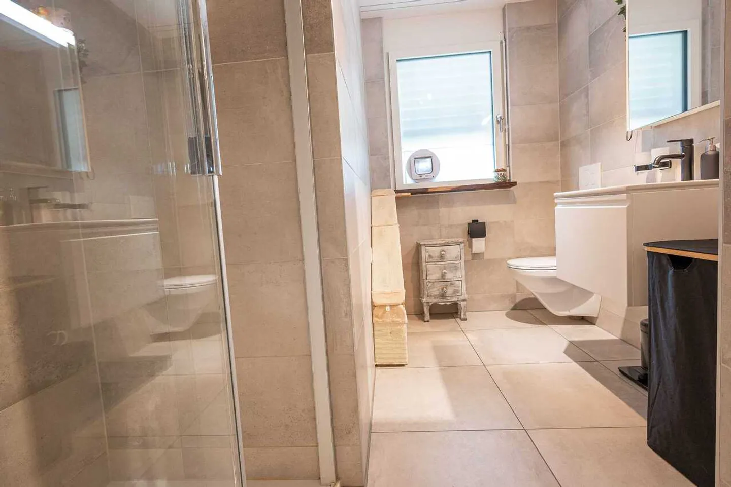 Spacious 3.5-room apartment with large garden & terrace, Toffen - Photo 7 of 13