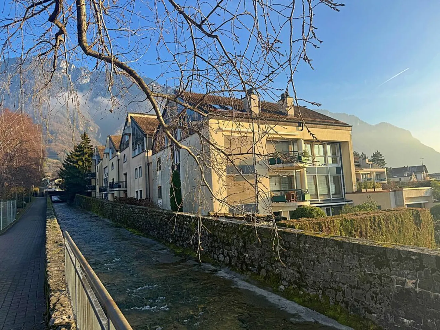 Spacieux 3,5 pièces les pieds dans l'eau - Photo 2 sur 28