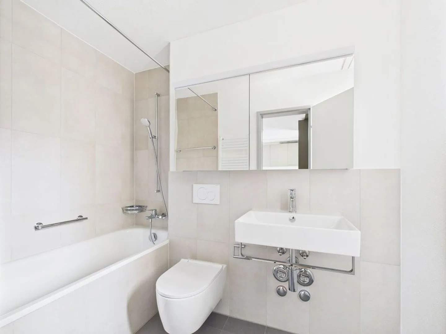 Erstvermietung nach Gesamtsanierung - Foto 3 von 6