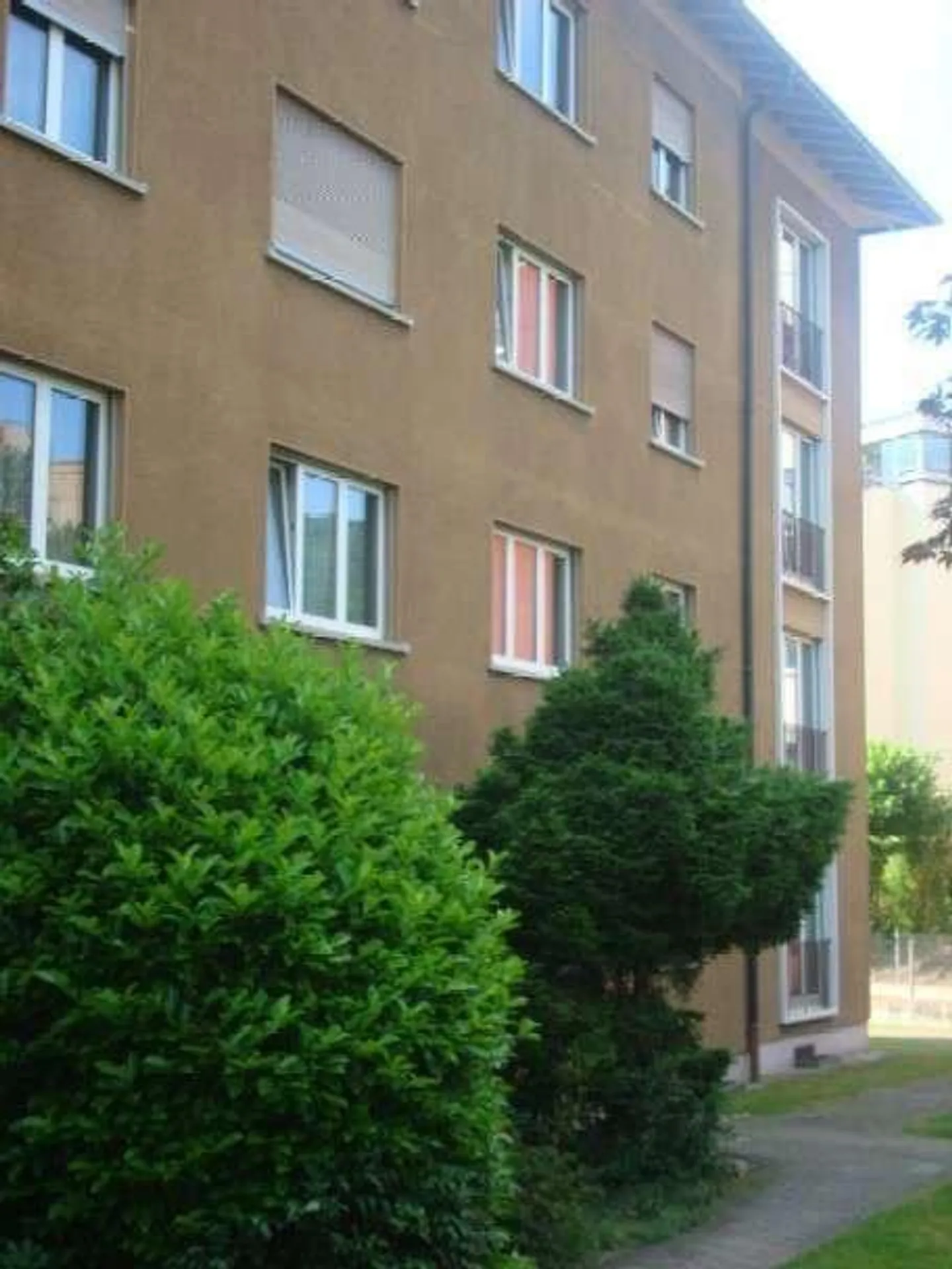 Vivere nel cuore di Wettingen! - Foto 1 di 5