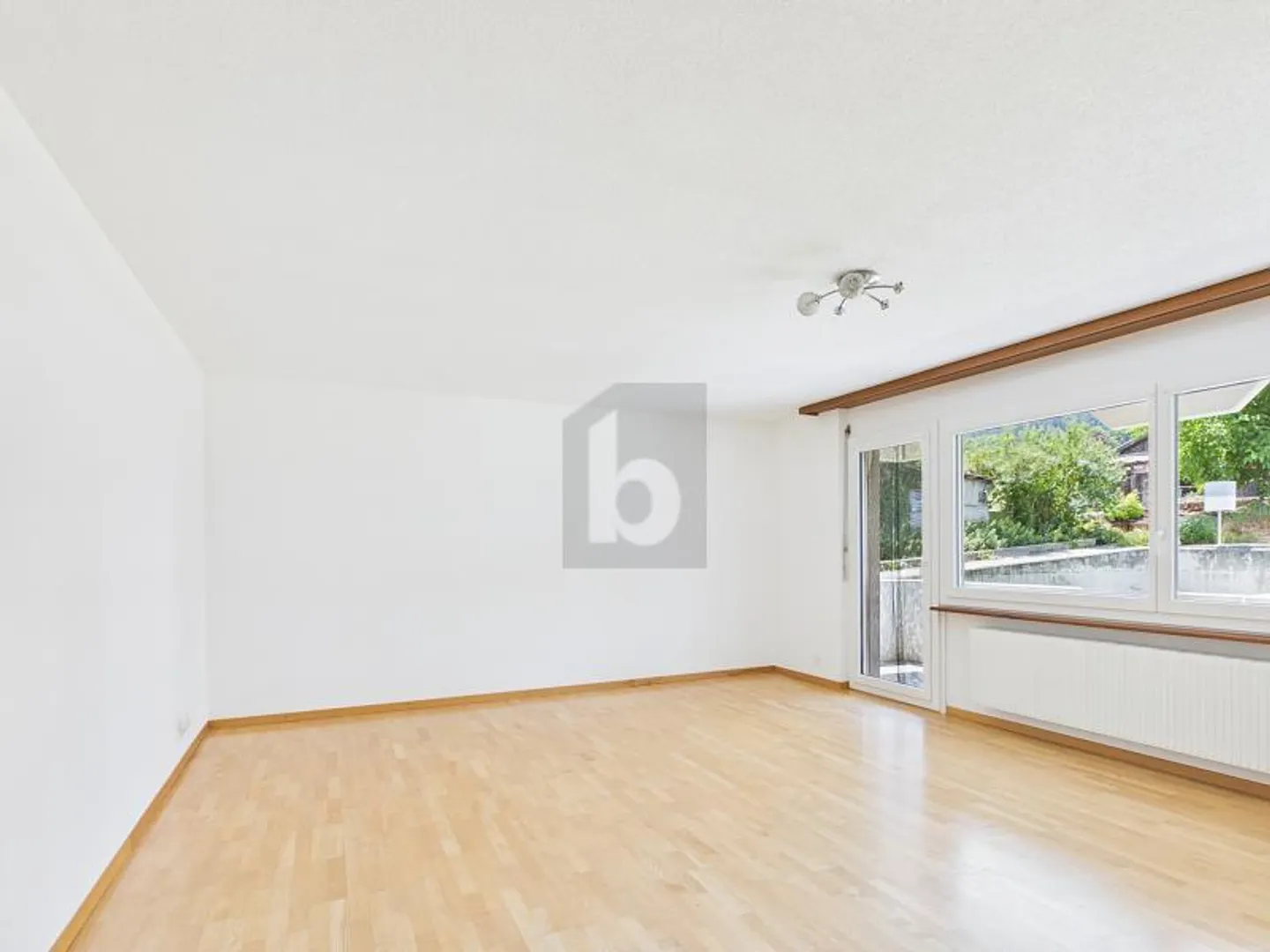 Geräumige 4.5-Zimmerwohnung - Foto 2 von 6