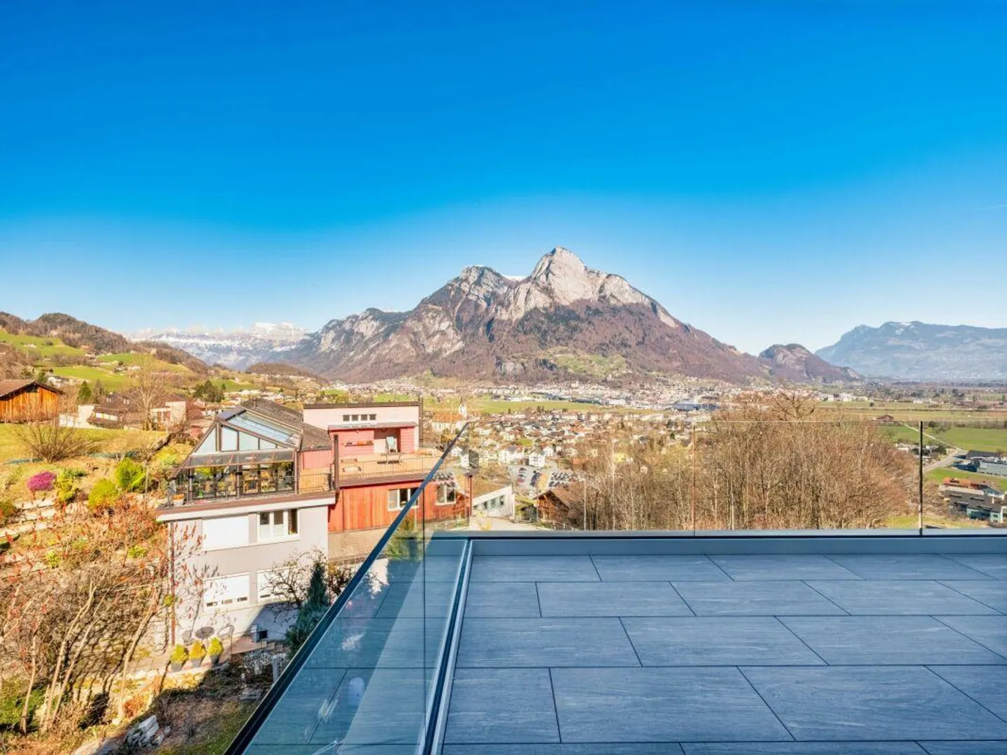 Scarletta - The Peak - 4.5 Zimmer-Wohnung Nr. 03 - Foto 1 von 13