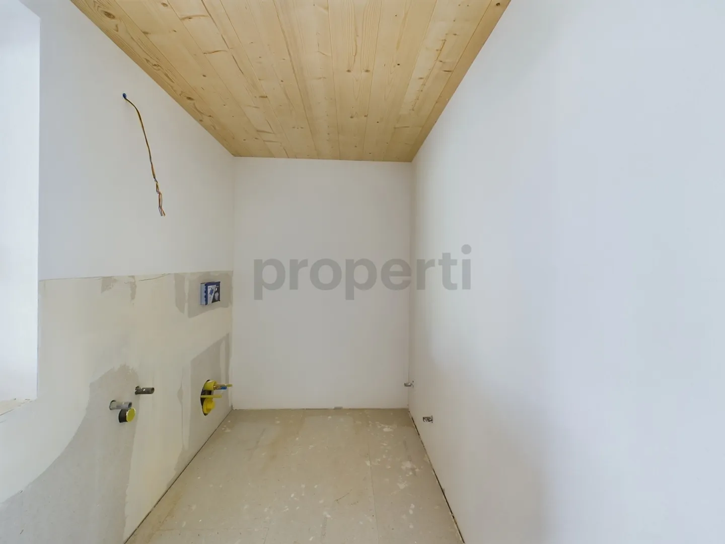 Dreamlike Living at Lake Sarner - New Duplex with Lake View - Photo 12 of 13