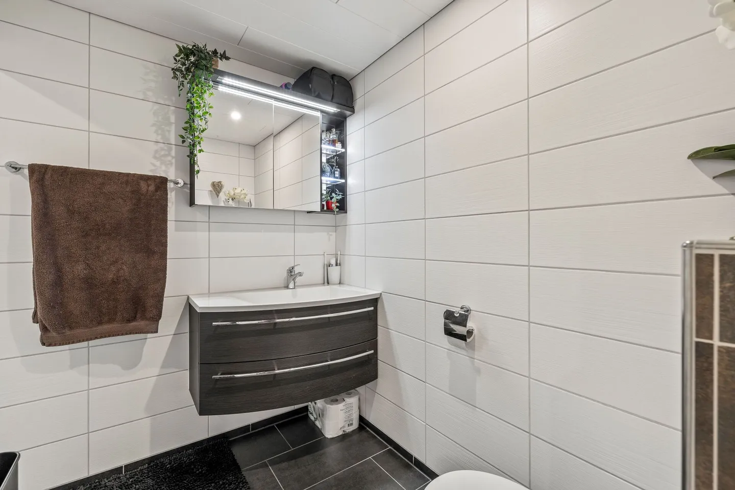 Casa a 2 famiglie a Suhr con grande potenziale - Foto 6 di 20