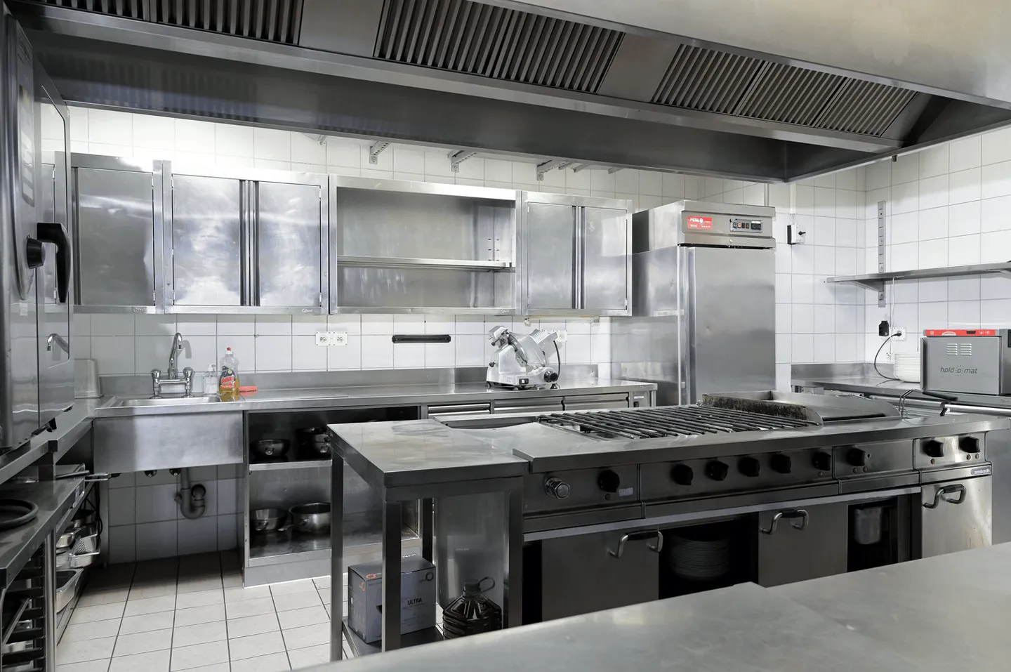 Cultural Object in the Heart of Olten – Restaurant, Club & Apartments in One Property - Photo 4 of 16