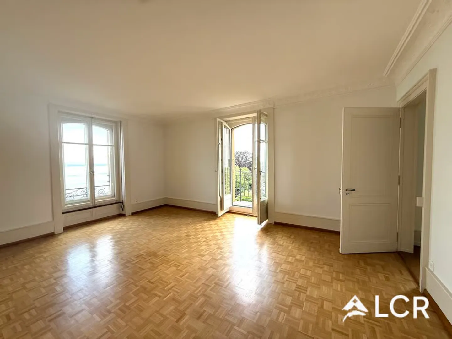 Magnifico appartamento di lusso, 5.5 locali, a Neuchâtel - Foto 9 di 13
