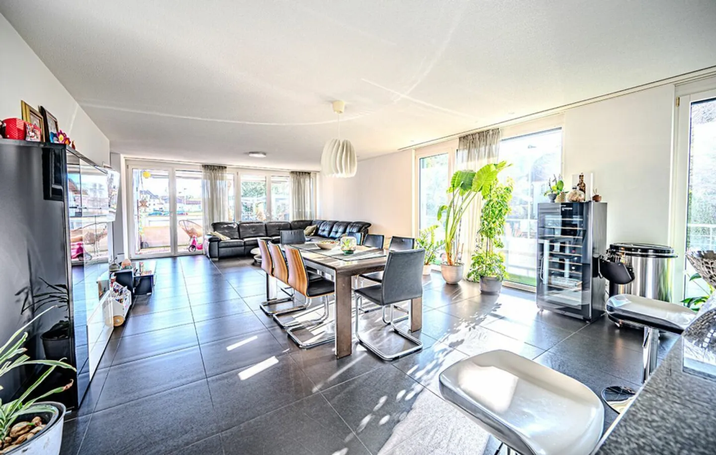 Appartement élégant près du centre du village - Photo 4 sur 15