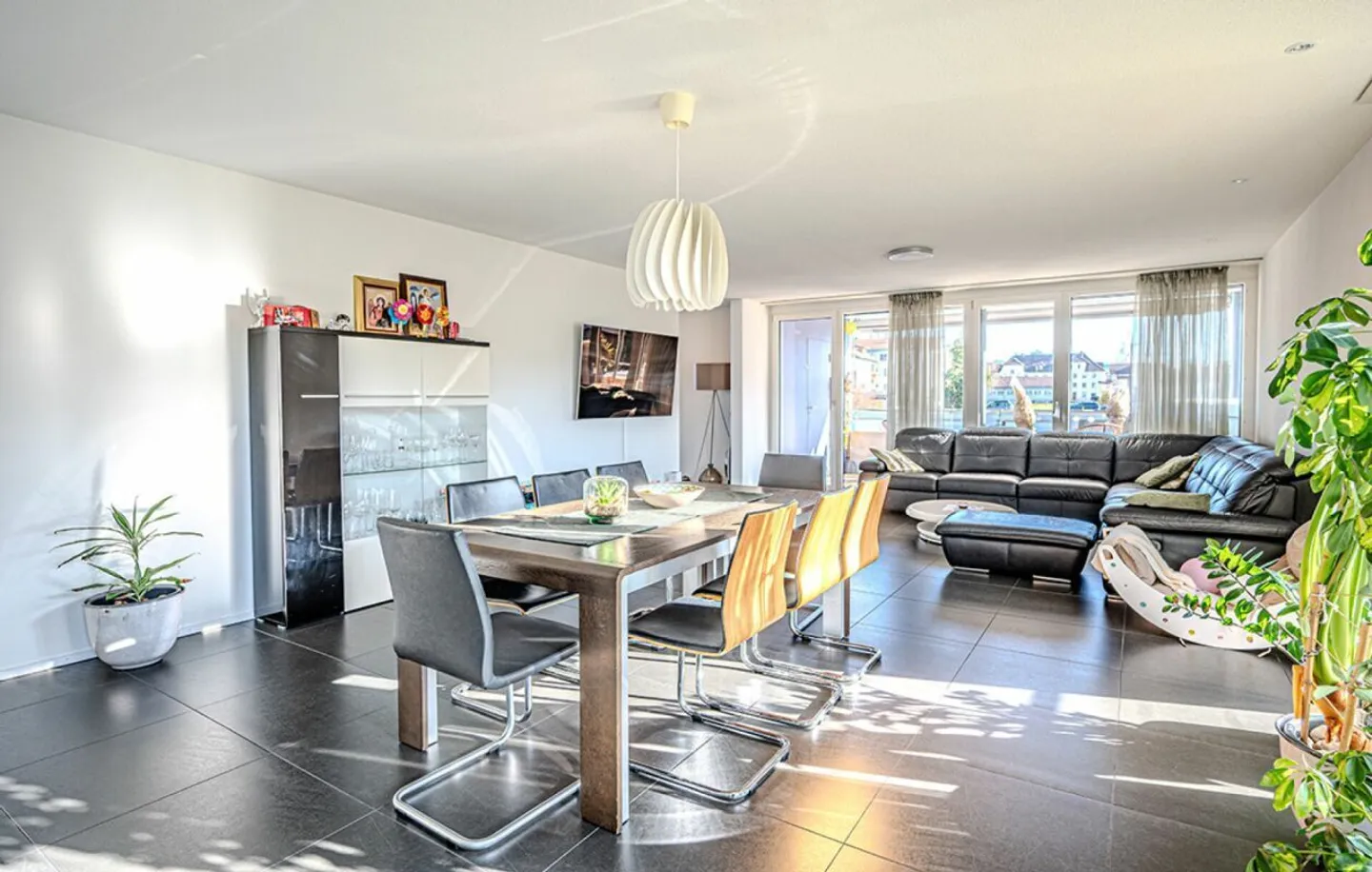 Appartement élégant près du centre du village - Photo 2 sur 15