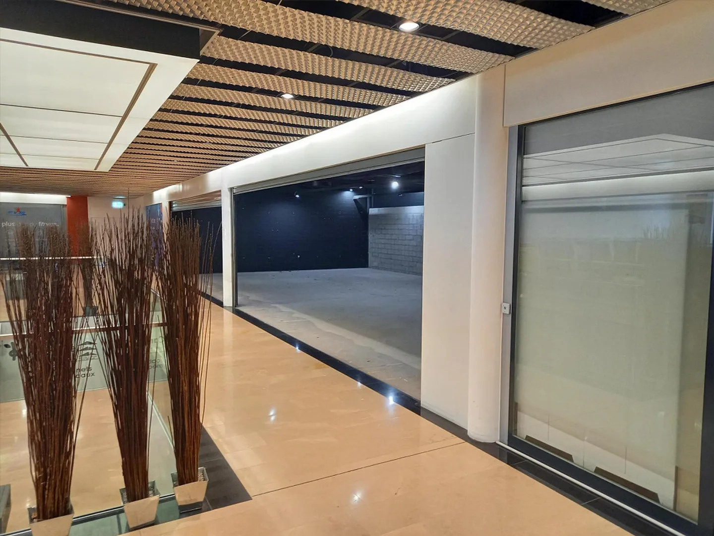 Spazio commerciale di 124 m² - Visibilità nel centro commerciale Centre C... - Foto 3 di 4