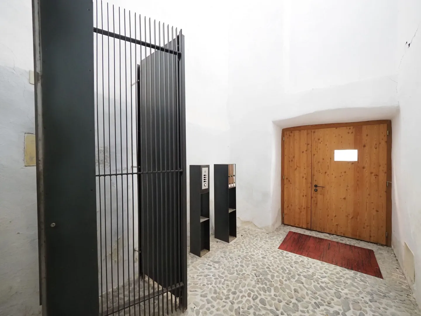 Casa Engadina in stile Liberty in Piazza della Chiesa - Foto 10 di 11