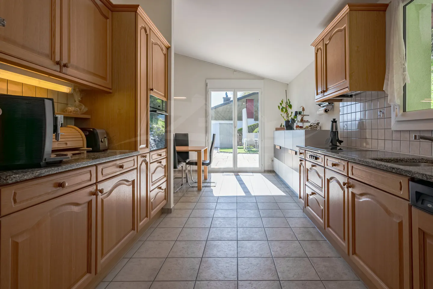 Beautiful 5.5-room single-family house with a view of the Aare in Trimbach - Photo 3 of 15