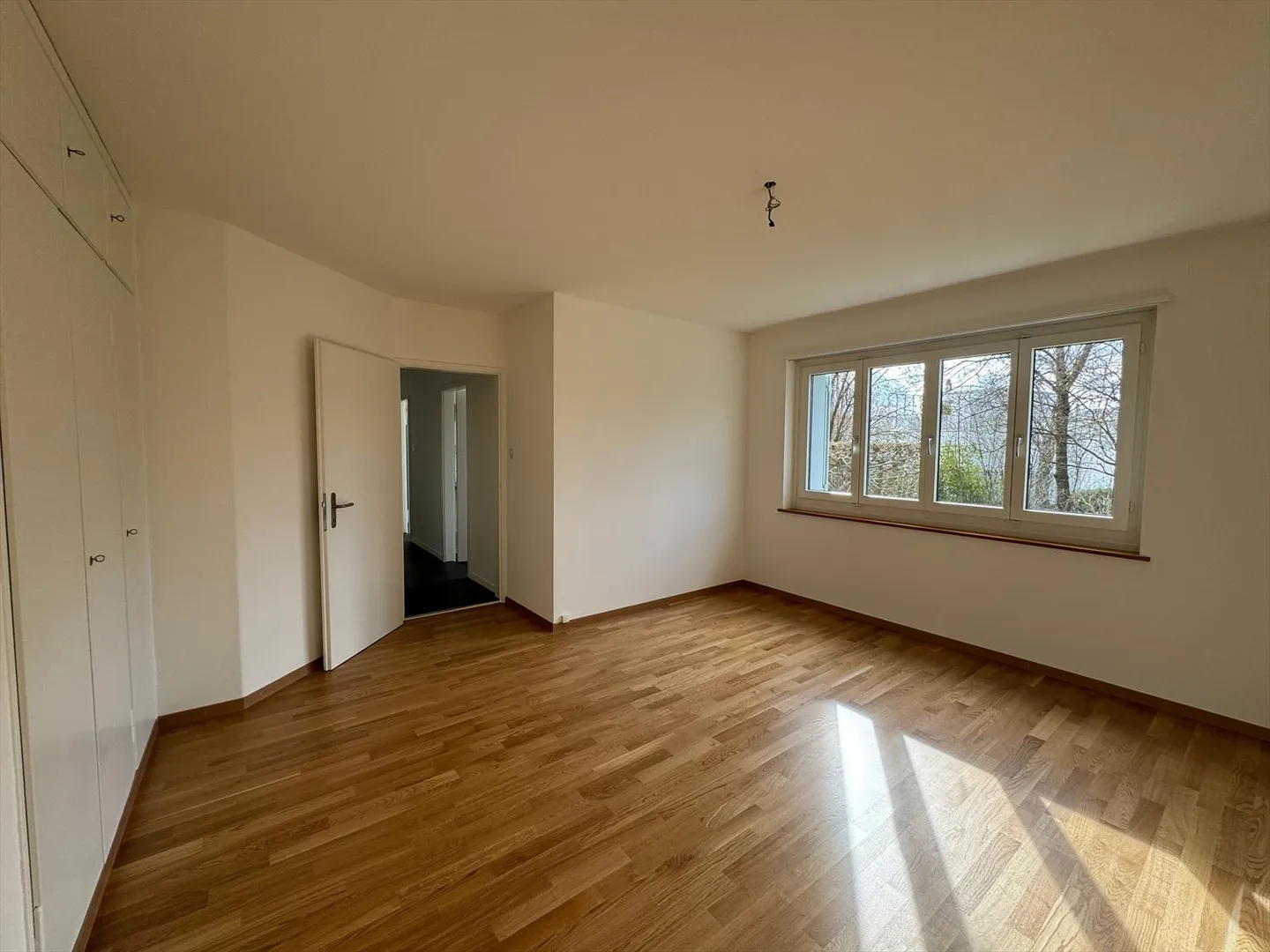 Quiet location in the green - Photo 3 of 6