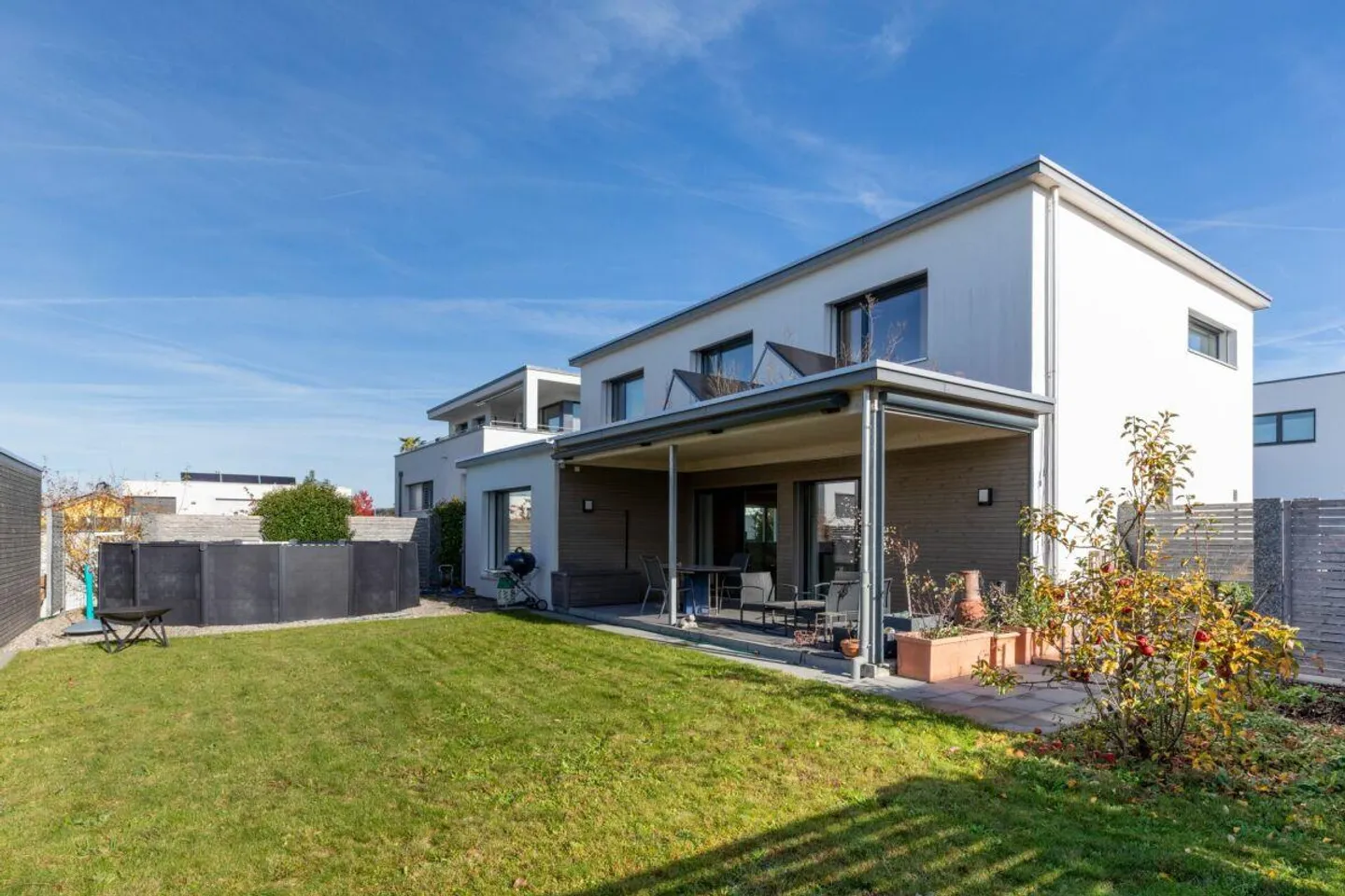 Spacious Single-Family Home with Garden - Photo 1 of 11