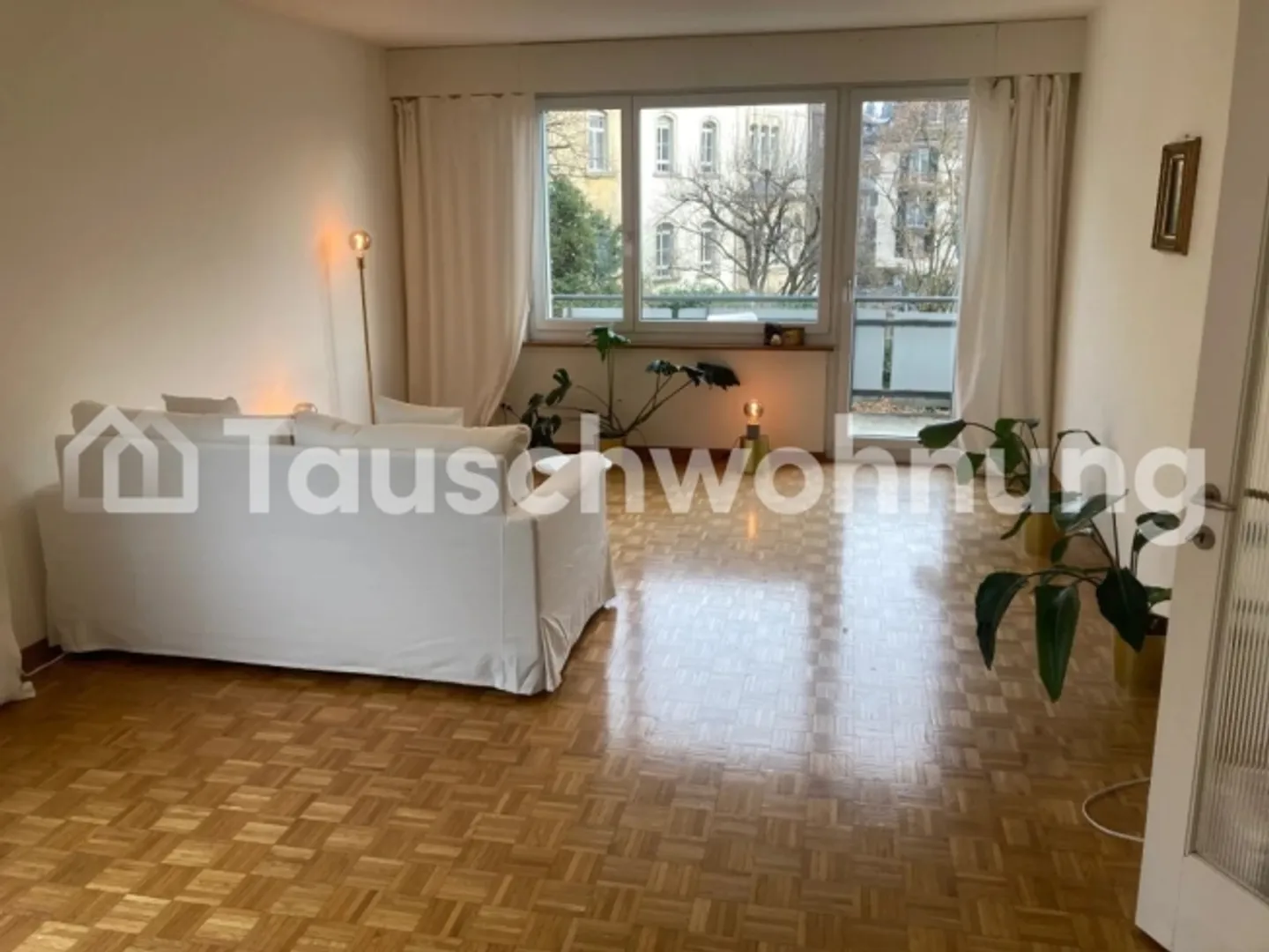 Appartamento luminoso di 3,5 stanze a Zurigo, Distretto 7 - Foto 3 di 10