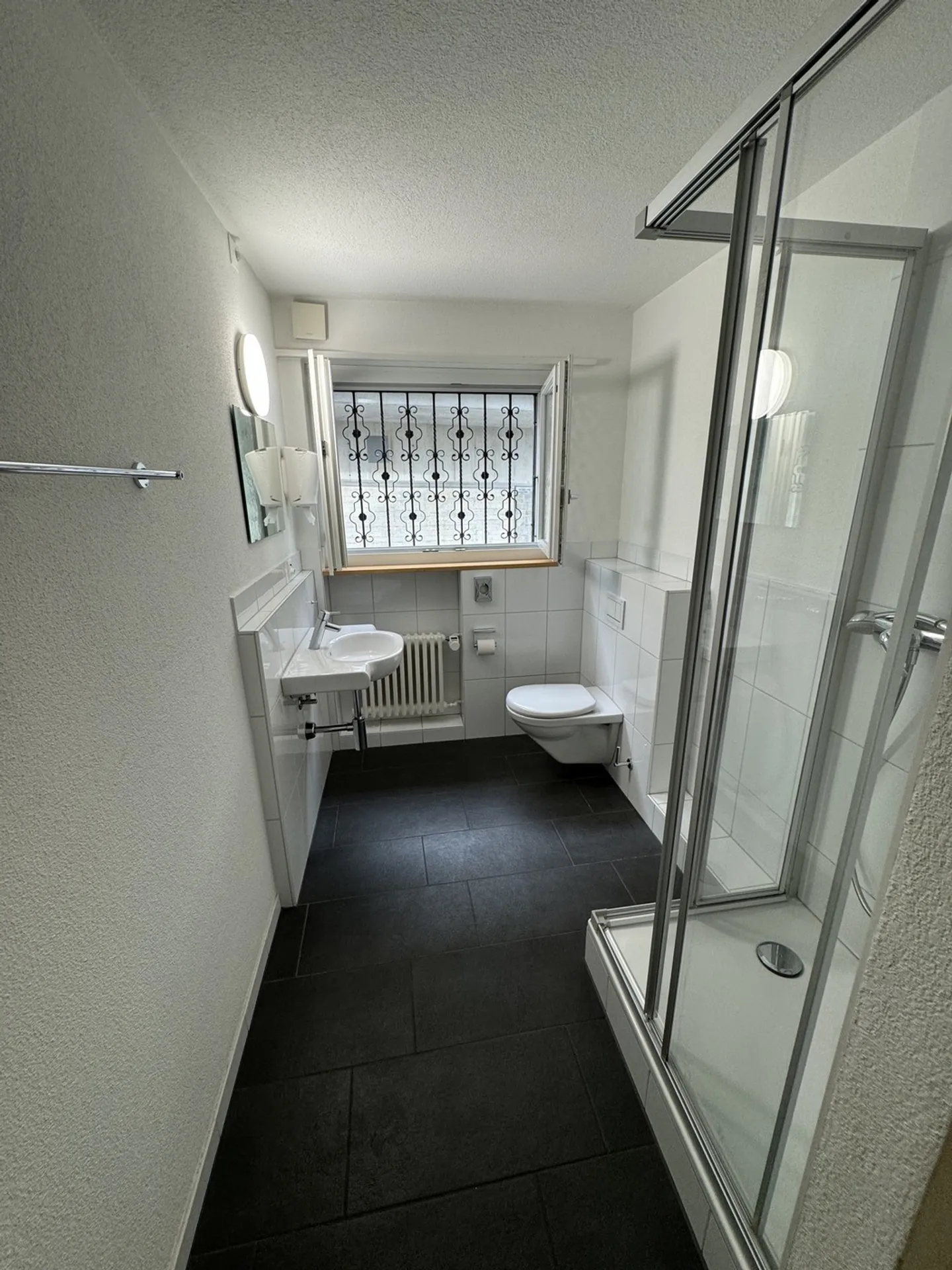 Room for rent in Hergiswil (NW) - Photo 4 of 5